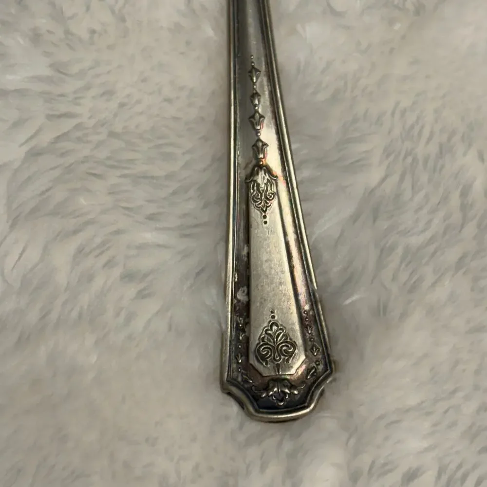 Vintage Oneida Madison Silver Plate Single Replacement Tea Spoon Teaspoon